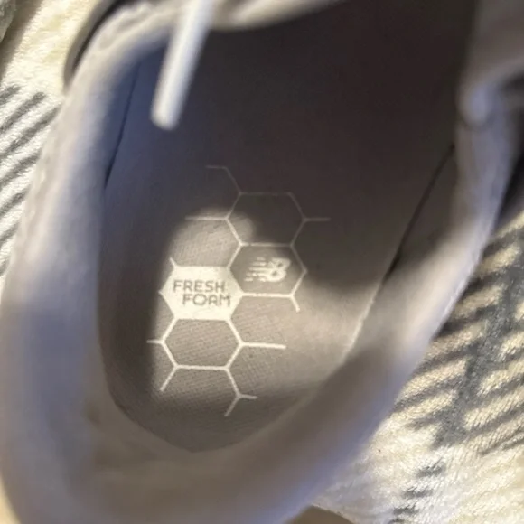 New Balance Fresh Foam Sneakers in Gray - Picture 3 of 6